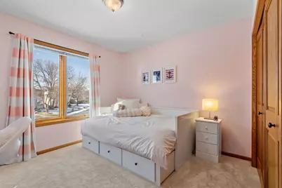 7215 Sunshine Drive, Eden Prairie, MN 55346 - Photo 45