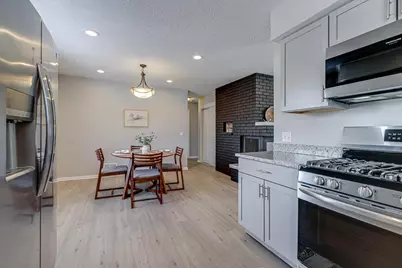 2758 Vincent Avenue N, Minneapolis, MN 55411 - Photo 19