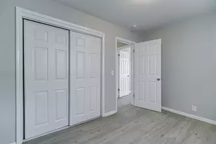 2758 Vincent Ave N, Minneapolis, MN 55411 - Photo 31