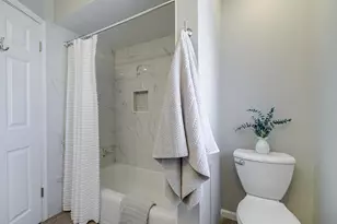 2758 Vincent Ave N, Minneapolis, MN 55411 - Photo 25