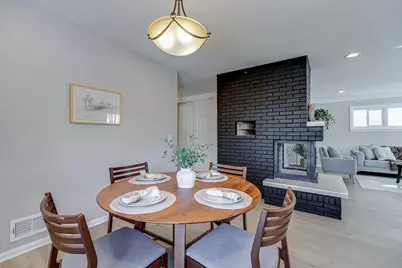 2758 Vincent Avenue N, Minneapolis, MN 55411 - Photo 13