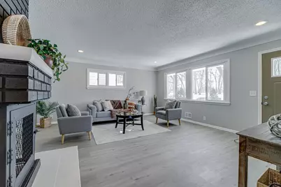 2758 Vincent Avenue N, Minneapolis, MN 55411 - Photo 3