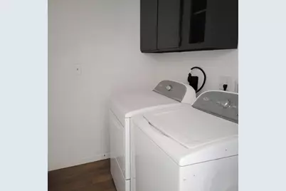 205 Elm Avenue SE, Montgomery, MN 56069 - Photo 11