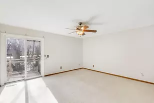 12405 45th Ave N, Plymouth, MN 55442 - Photo 27