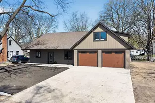 527 Miller Ave SW, Hutchinson, MN 55350 - Photo 3
