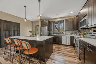 527 Miller Ave SW, Hutchinson, MN 55350 - Photo 5