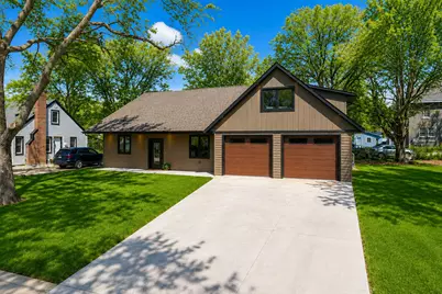 527 Miller Ave SW, Hutchinson, MN 55350 - Photo 1