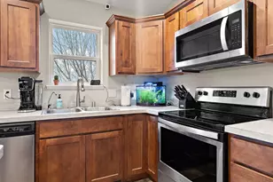1107 Village Street SE, New Prague, MN 56071 - Photo 9