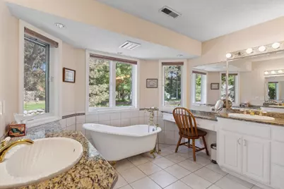 11428 Zion Circle, Bloomington, MN 55437 - Photo 15