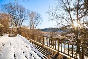 5057 9 Mile Creek Cir, Bloomington, MN 55437 - Photo 7