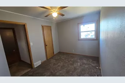 201 Euclid Street, Alden, MN 56009 - Photo 13