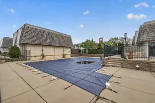6042 Golden Valley Rd, Golden Valley, MN 55422 - Photo 3