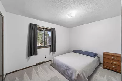 21306 Heath Avenue N, Forest Lake, MN 55025 - Photo 13