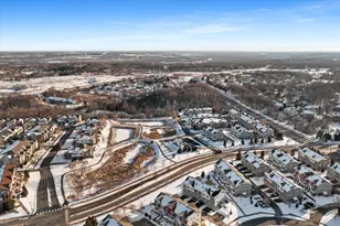 9575 Jefferson Dr, Chanhassen, MN 55317 - Photo 29