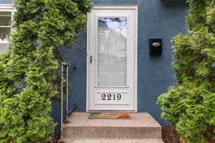 2219 E 36 1/2 St, Minneapolis, MN 55407 - Photo 9