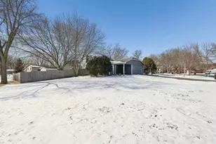 12041 Ibis St NW, Coon Rapids, MN 55448 - Photo 33