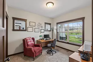 1305 Meadow Ct, Shakopee, MN 55379 - Photo 17