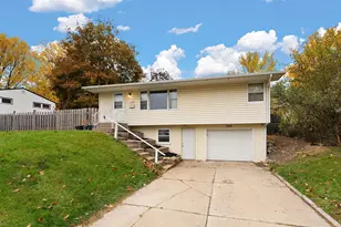 7169 Clay Ave, Inver Grove Heights, MN 55076 - Photo 1