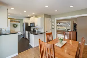 8131 Upton Ave S, Bloomington, MN 55431 - Photo 5