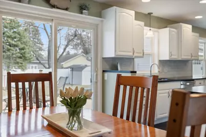 8131 Upton Avenue S, Bloomington, MN 55431 - Photo 11