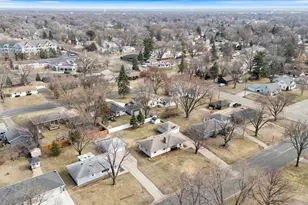 8131 Upton Ave S, Bloomington, MN 55431 - Photo 35