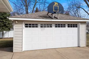 8131 Upton Ave S, Bloomington, MN 55431 - Photo 31