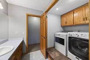 102 Woodridge Ln, Circle Pines, MN 55014 - Photo 35