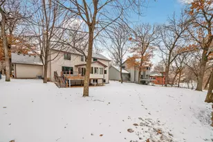 102 Woodridge Ln, Circle Pines, MN 55014 - Photo 43