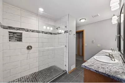 102 Woodridge Lane, Circle Pines, MN 55014 - Photo 25