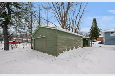 1007 S Shore Drive, Forest Lake, MN 55025 - Photo 55