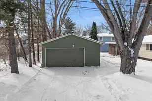 1007 S Shore Dr, Forest Lake, MN 55025 - Photo 59