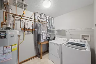 15687 Finewood Ct, Apple Valley, MN 55124 - Photo 21