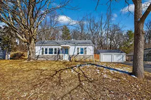 1808 Hillview Ln SE, Rochester, MN 55904 - Photo 1