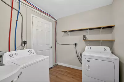 1808 Hillview Lane SE, Rochester, MN 55904 - Photo 9