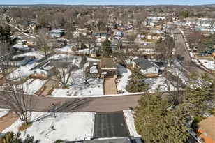 4927 Upper 148th Ct, Apple Valley, MN 55124 - Photo 5