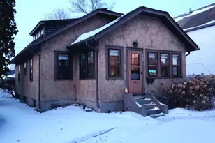 902 7th St, International Falls, MN 56649 - Photo 3