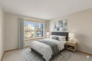 879 Braunworth Ct, Chaska, MN 55318 - Photo 31