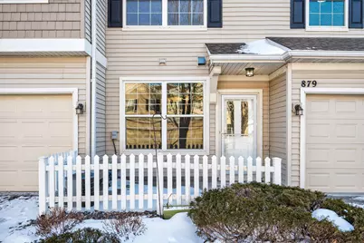 879 Braunworth Court, Chaska, MN 55318 - Photo 5