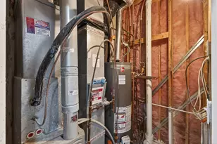 879 Braunworth Ct, Chaska, MN 55318 - Photo 33