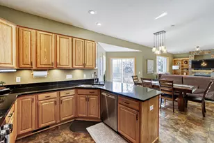 1693 Windsor Dr S, Shakopee, MN 55379 - Photo 5