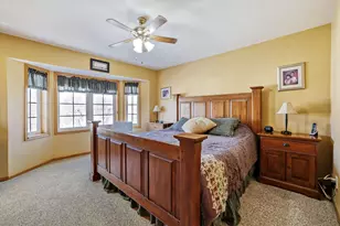 1693 Windsor Dr S, Shakopee, MN 55379 - Photo 13