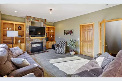 1693 Windsor Drive S, Shakopee, MN 55379 - Photo 7