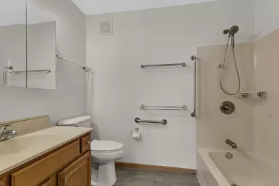 1904 27th Street SE #F, Saint Cloud, MN 56304 - Photo 13