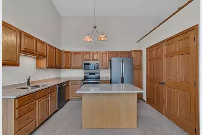 1904 27th Street SE #F, Saint Cloud, MN 56304 - Photo 5