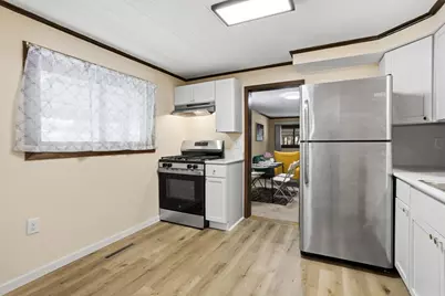 1592 Greenbrier Street, Saint Paul, MN 55106 - Photo 7