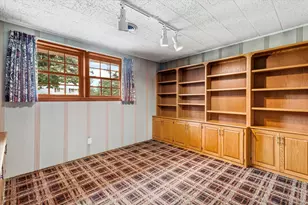 3081 Chatsworth St N, Roseville, MN 55113 - Photo 23