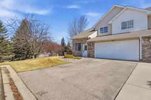 17417 Gettysburg Way, Lakeville, MN 55044 - Photo 1