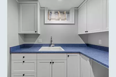 2405 Sheridan Avenue S, Minneapolis, MN 55405 - Photo 97