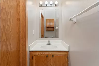 13529 Carmody Drive, Eden Prairie, MN 55344 - Photo 19