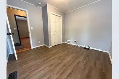 240 Kneale Avenue N, Thief River Falls, MN 56701 - Photo 29